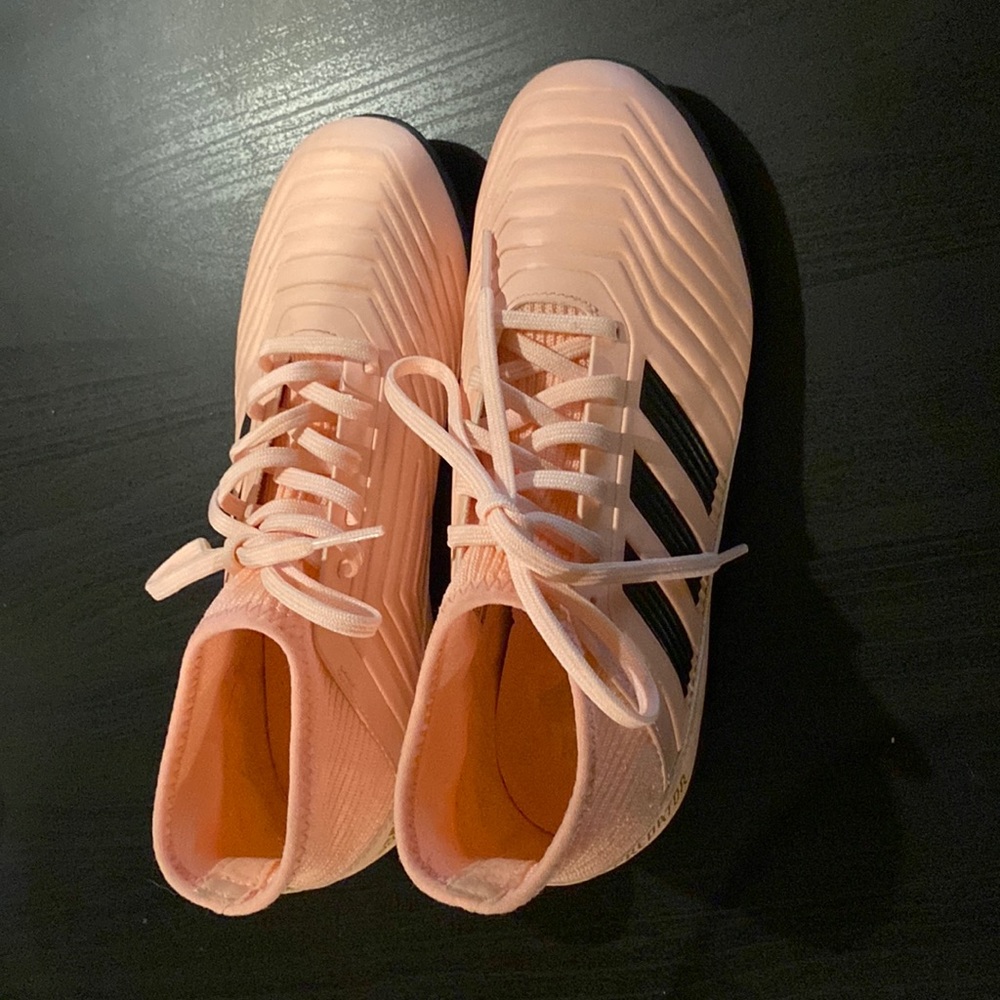 ADIDAS PREDATOR TANGO 18.3 TURF SOCCER SHOE (discontinued)